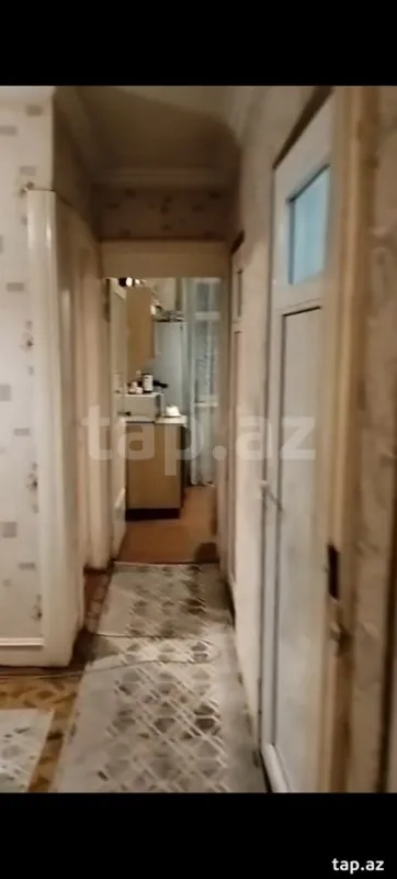 Satılır 4 otaqlı mənzil 80 m²