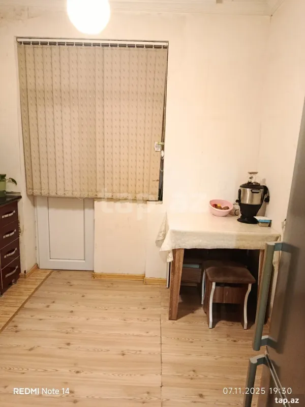 Satılır 4 otaqlı mənzil 70 m²