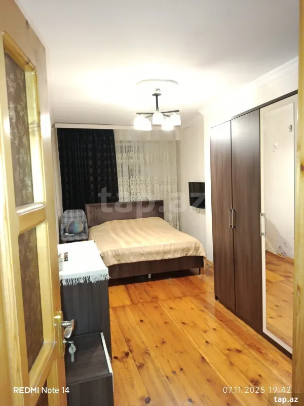 Satılır 4 otaqlı mənzil 70 m²