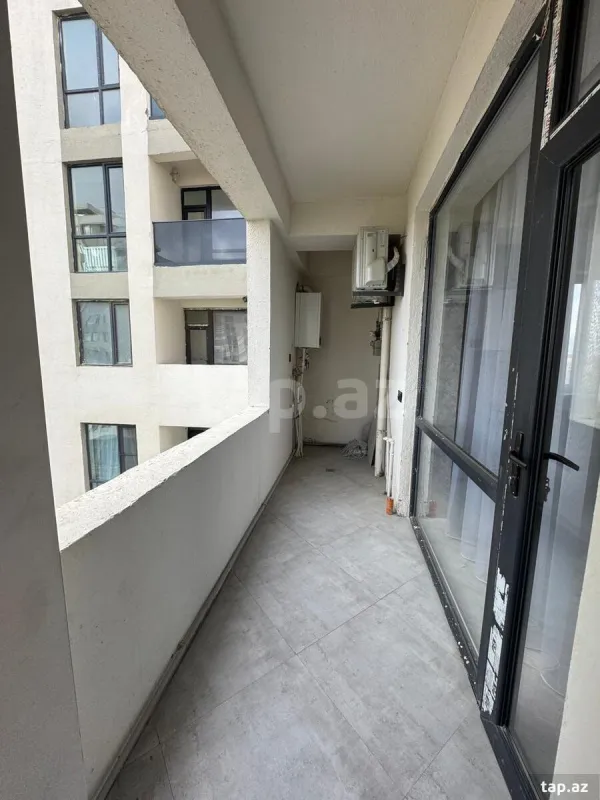 Kirayə verilir 2 otaqlı yeni tikili 75 m²