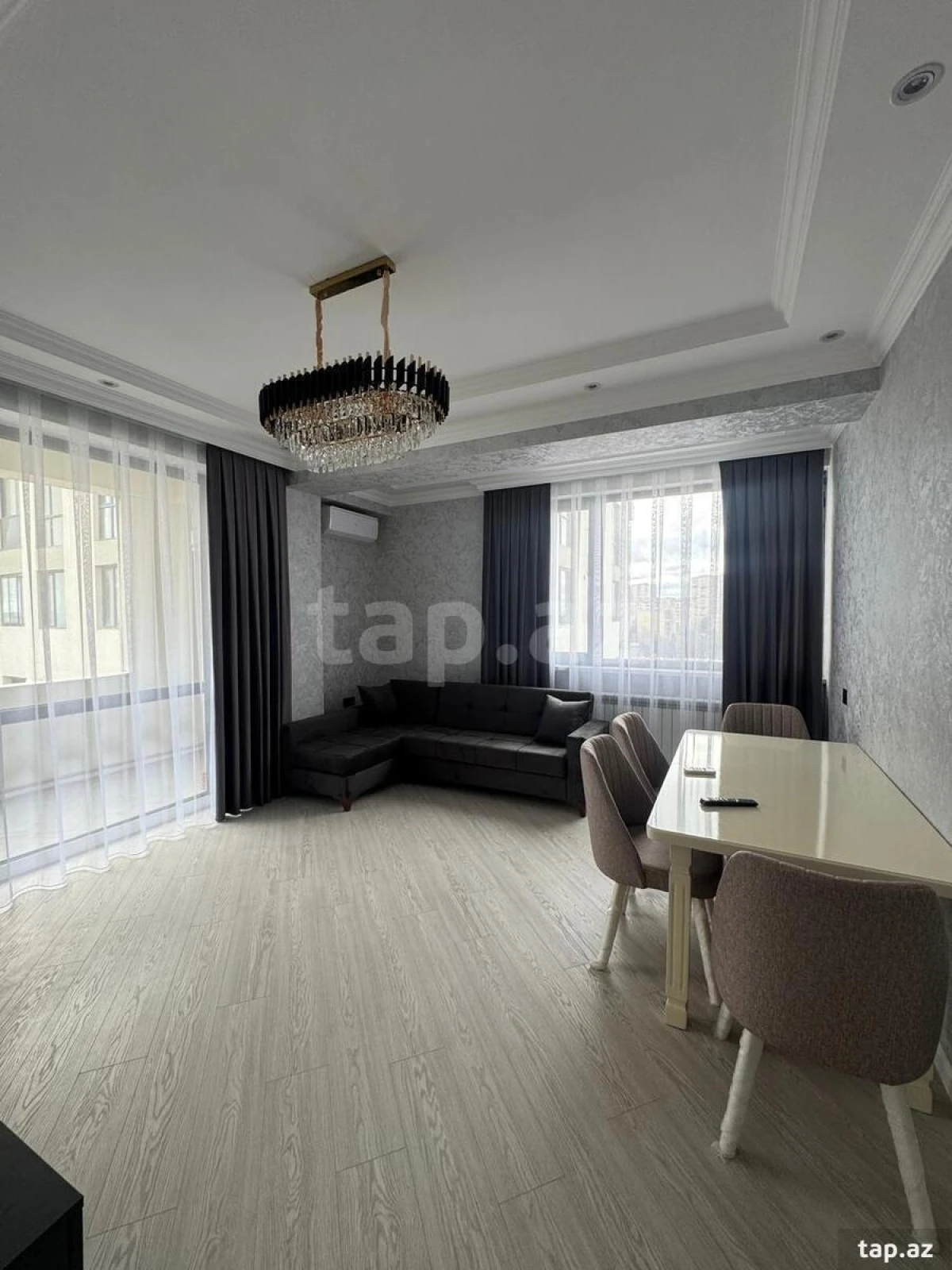 Kirayə verilir 2 otaqlı yeni tikili 75 m²