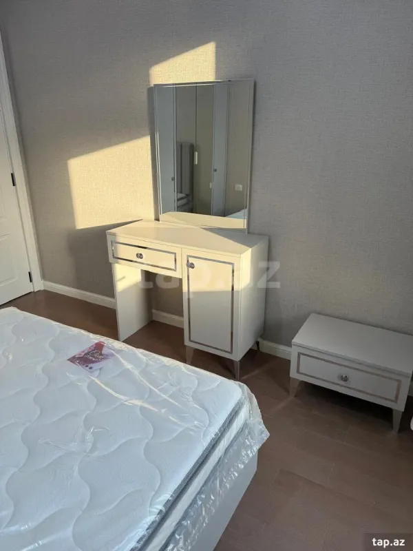 Kirayə verilir 2 otaqlı yeni tikili 54 m²