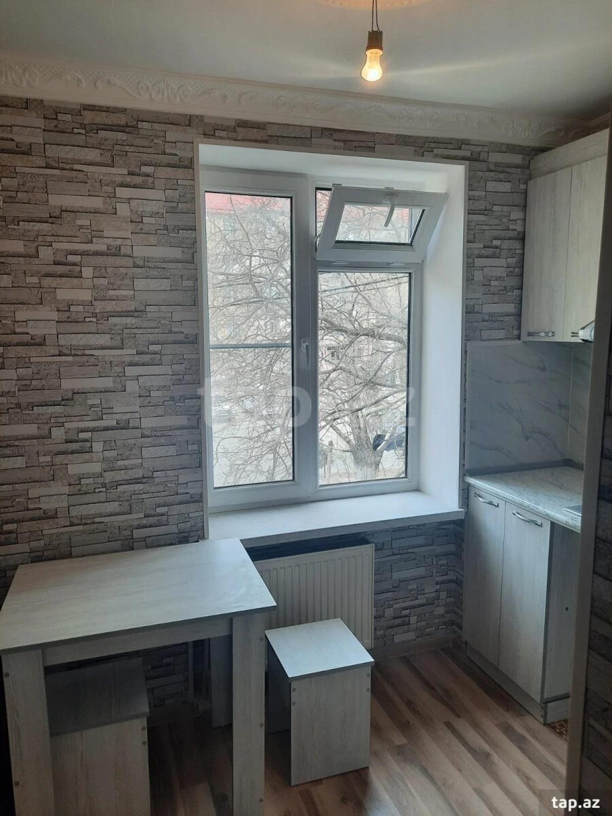Kirayə verilir 2 otaqlı mənzil 48 m²