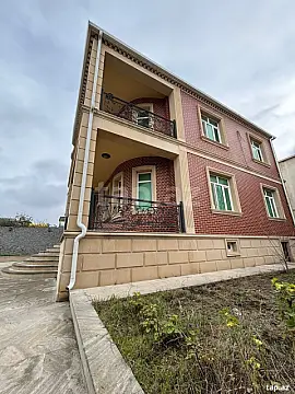 Satılır 6 otaqlı həyət evi 187 m²