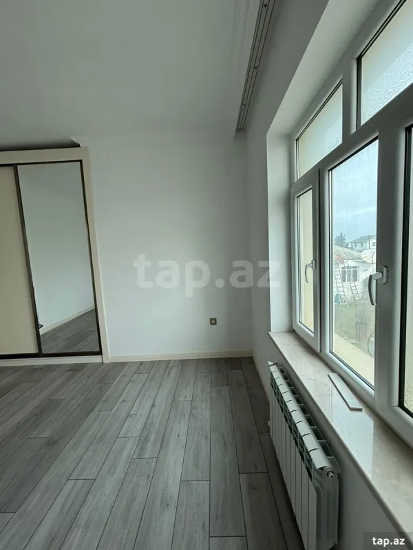 Satılır 6 otaqlı həyət evi 187 m²