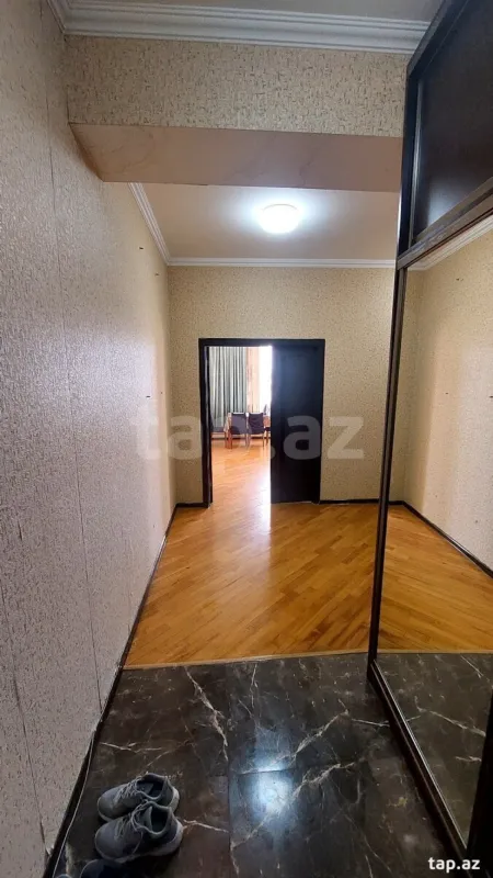 Kirayə verilir 2 otaqlı yeni tikili 97 m²