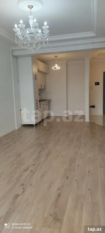 Kirayə verilir 2 otaqlı yeni tikili 74 m²