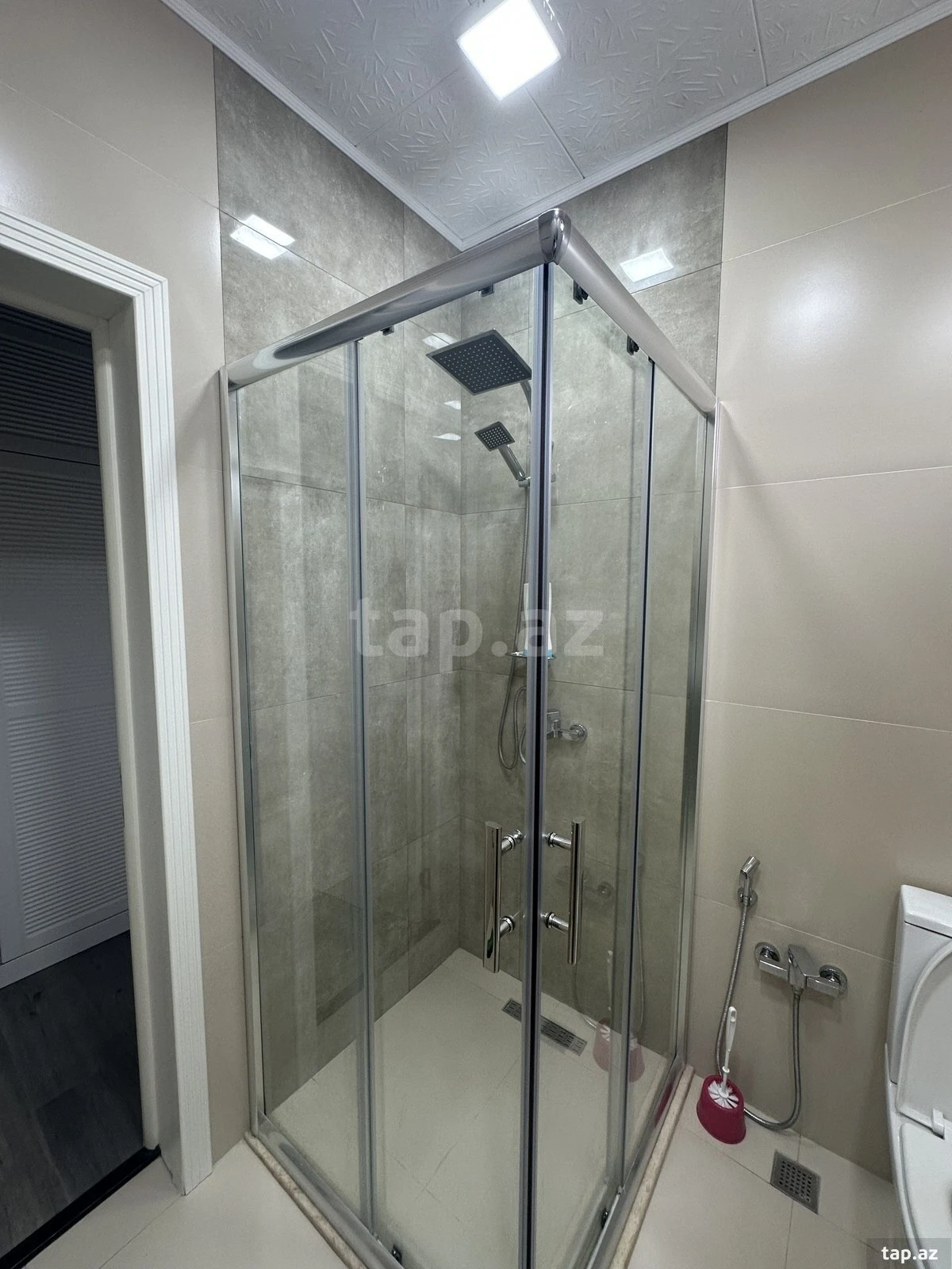 Kirayə verilir 4 otaqlı həyət evi