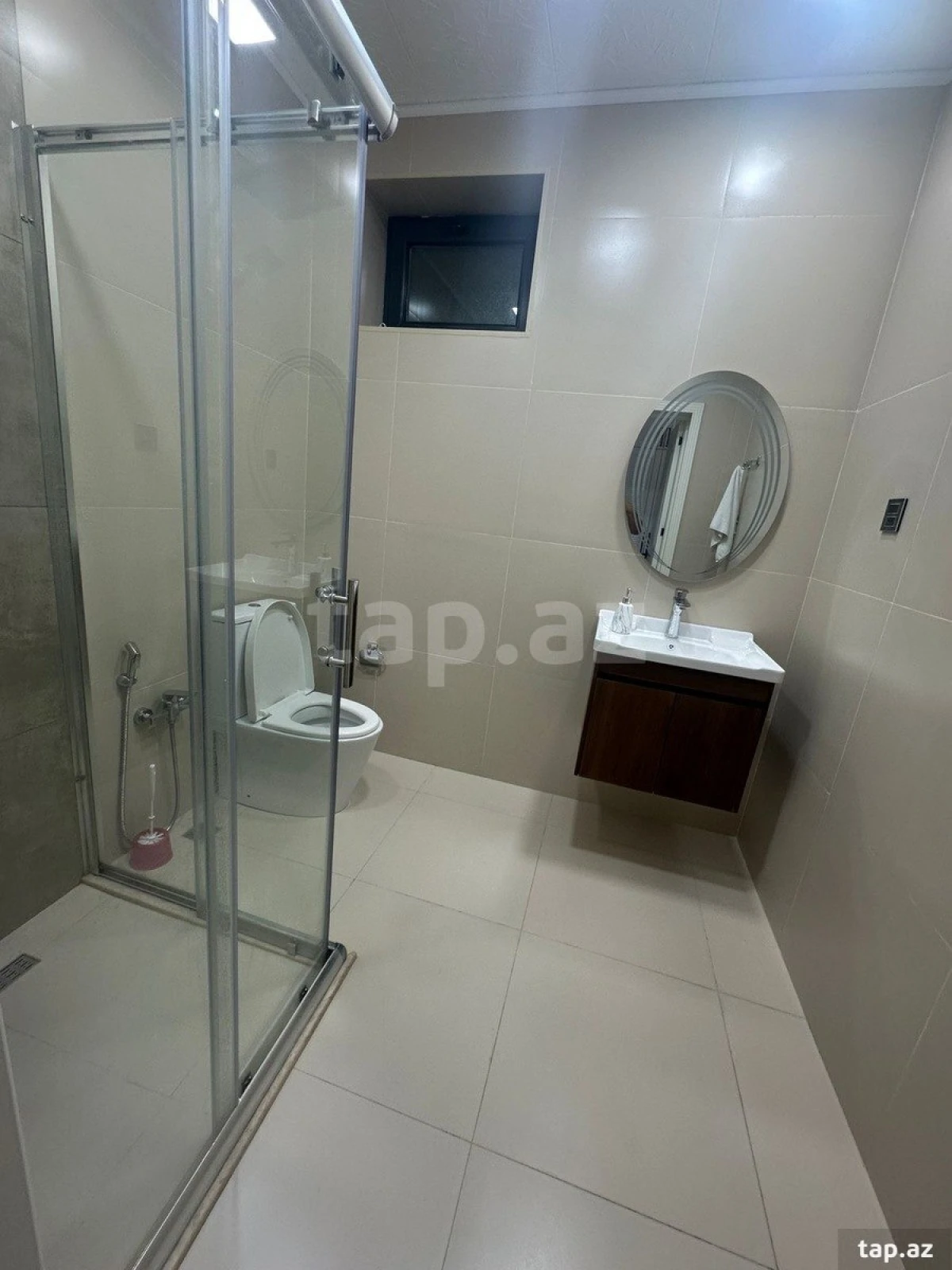 Kirayə verilir 4 otaqlı həyət evi