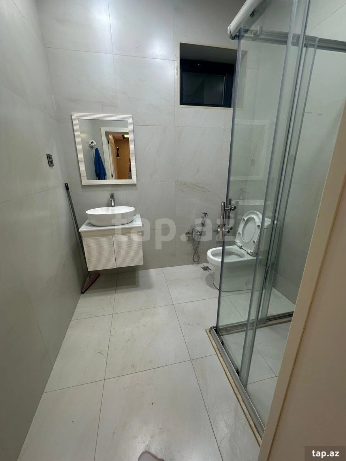 Kirayə verilir 4 otaqlı həyət evi