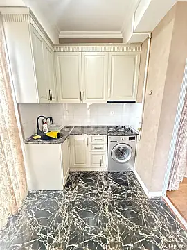 Kirayə verilir 2 otaqlı yeni tikili 80 m²