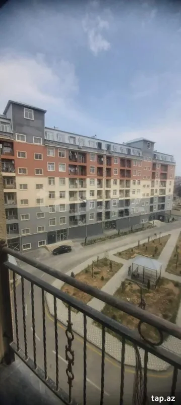 Kirayə verilir 2 otaqlı yeni tikili 50 m²