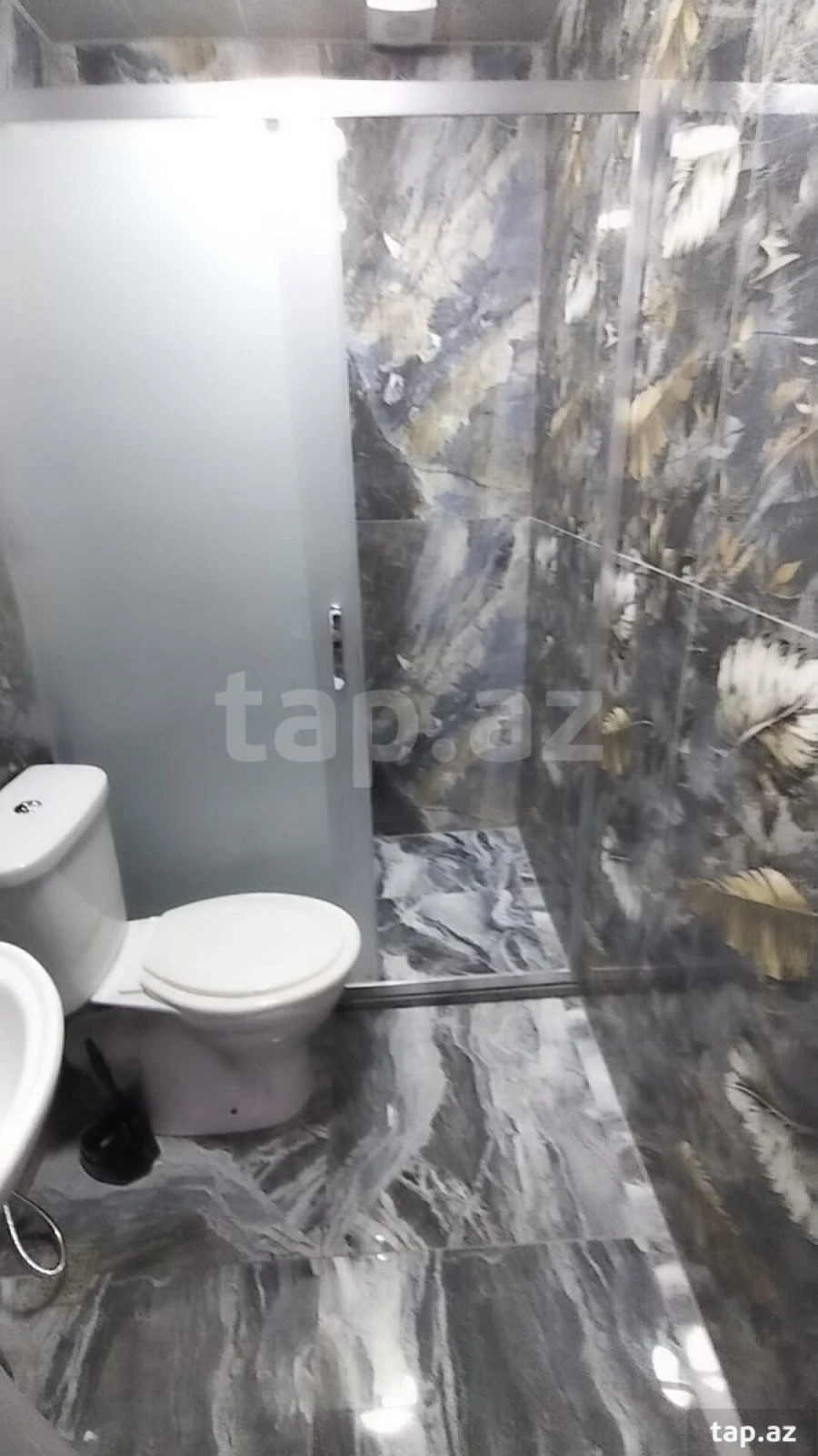 Kirayə verilir 2 otaqlı yeni tikili 50 m²