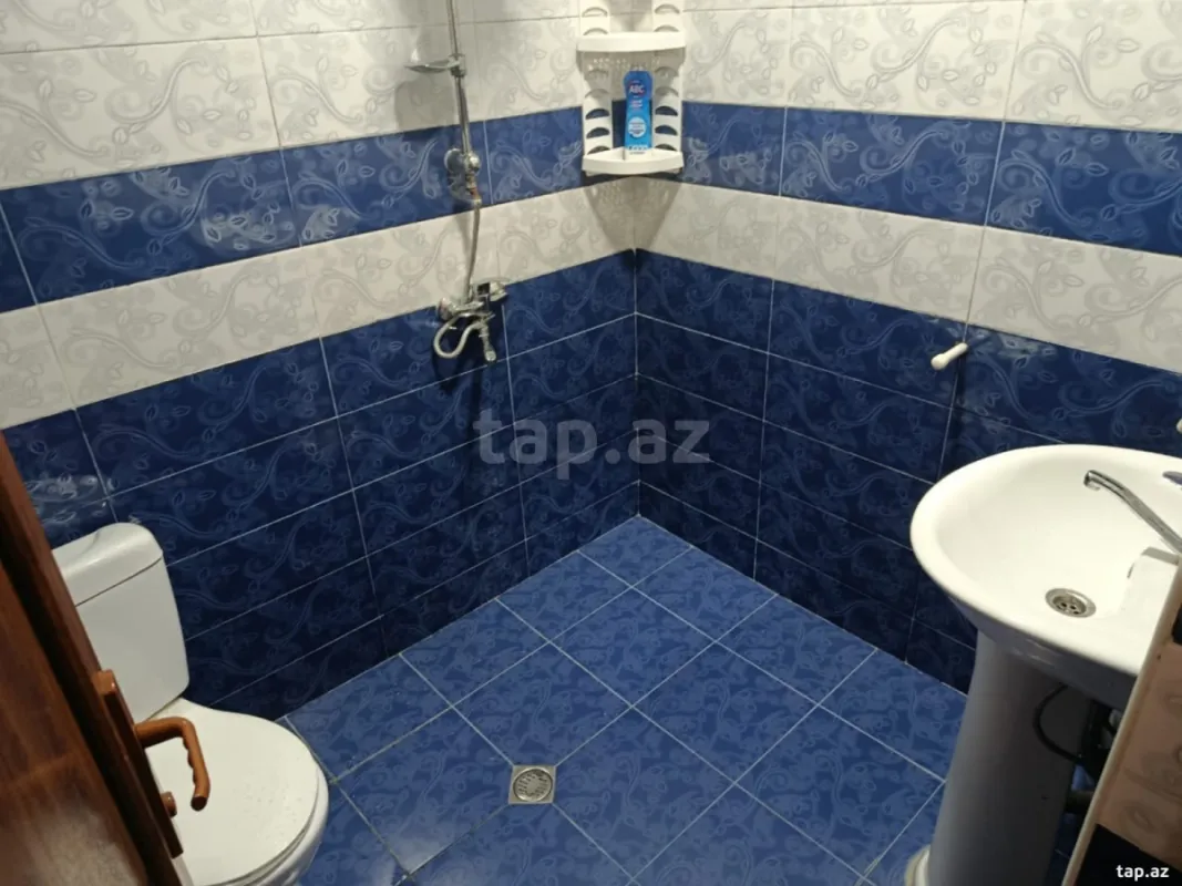 Kirayə verilir 2 otaqlı yeni tikili 45 m²