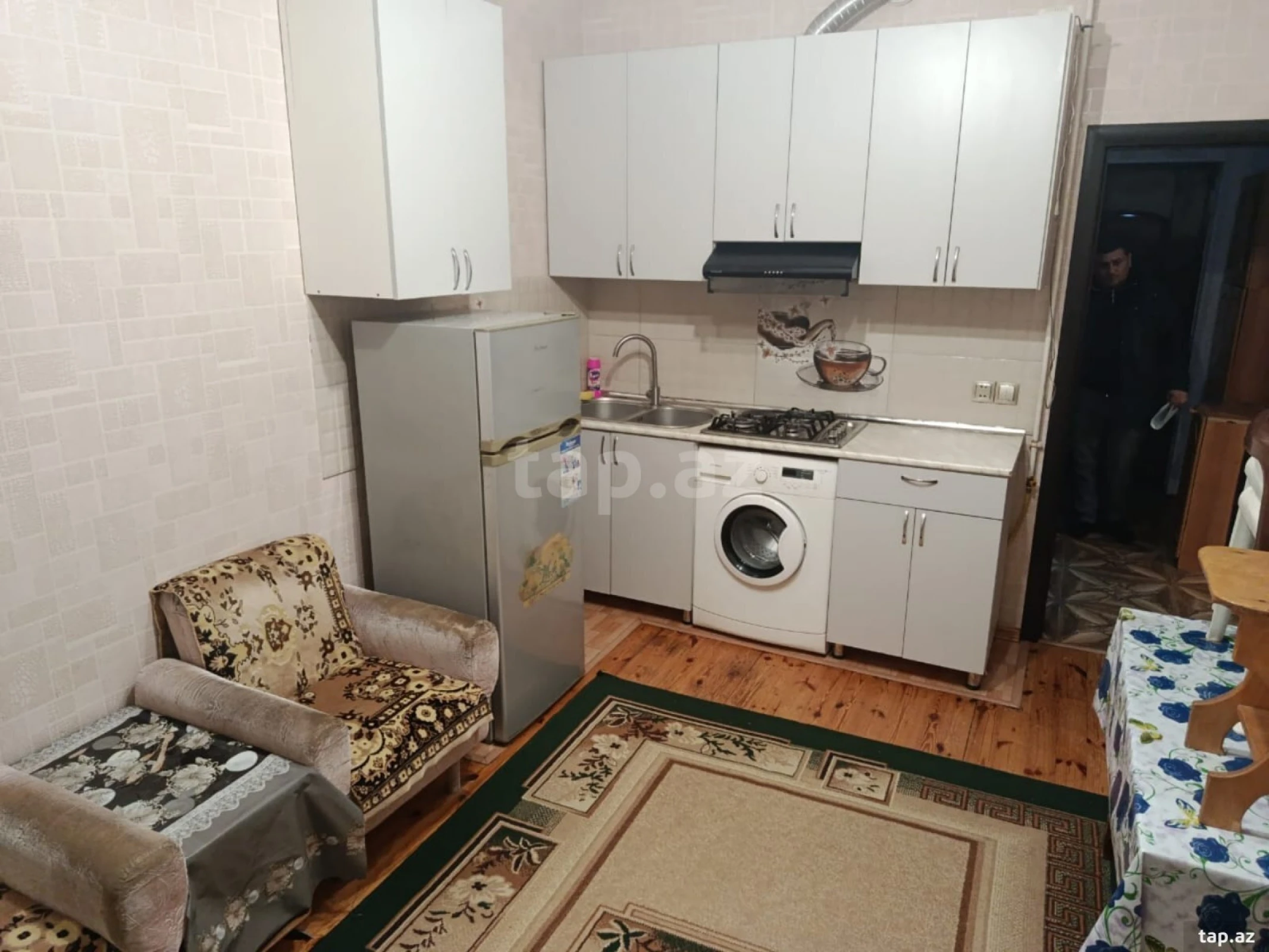 Kirayə verilir 2 otaqlı yeni tikili 45 m²