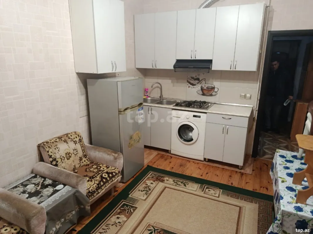 Kirayə verilir 2 otaqlı yeni tikili 45 m²