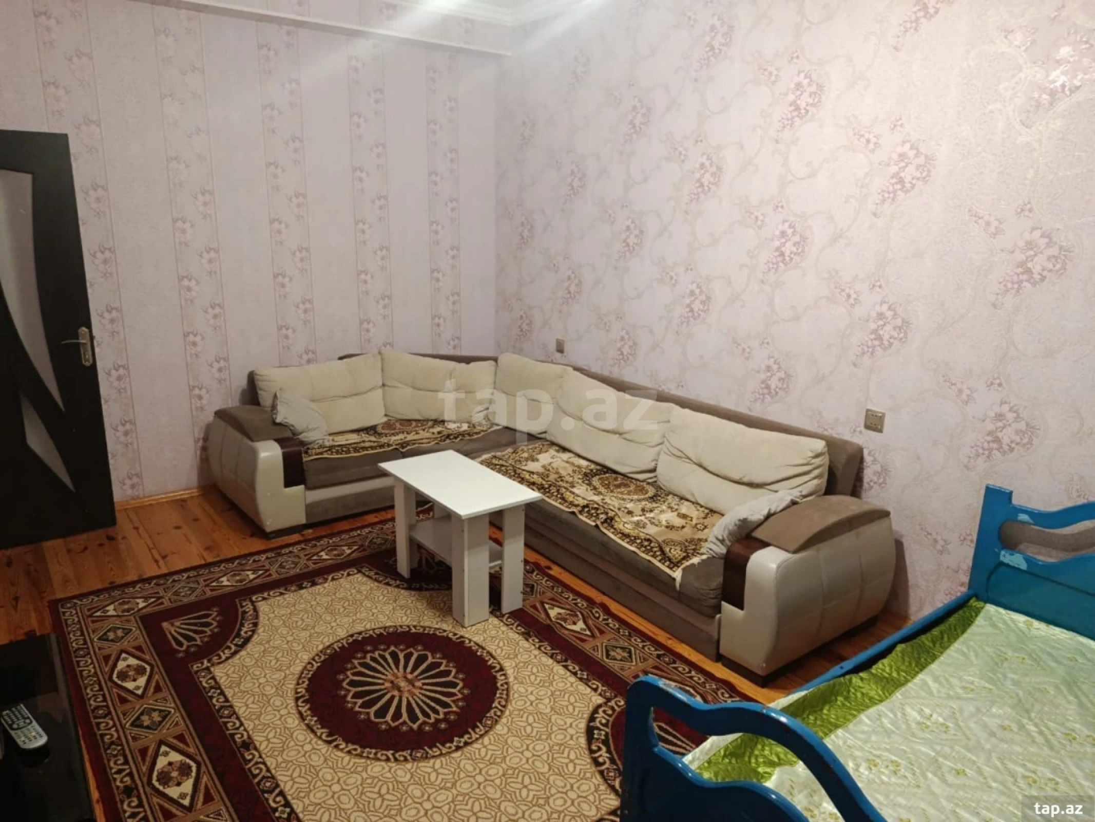 Kirayə verilir 2 otaqlı yeni tikili 45 m²