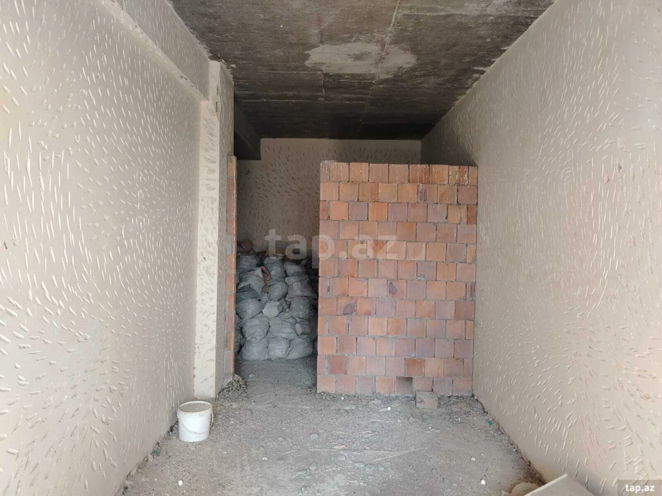 Satılır 2 otaqlı yeni tikili 91 m²