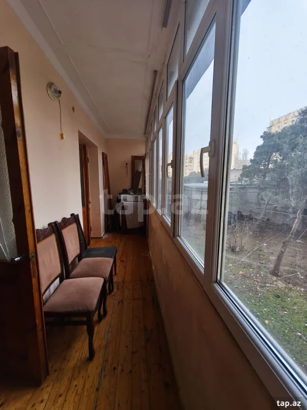Kirayə verilir 2 otaqlı mənzil 60 m²