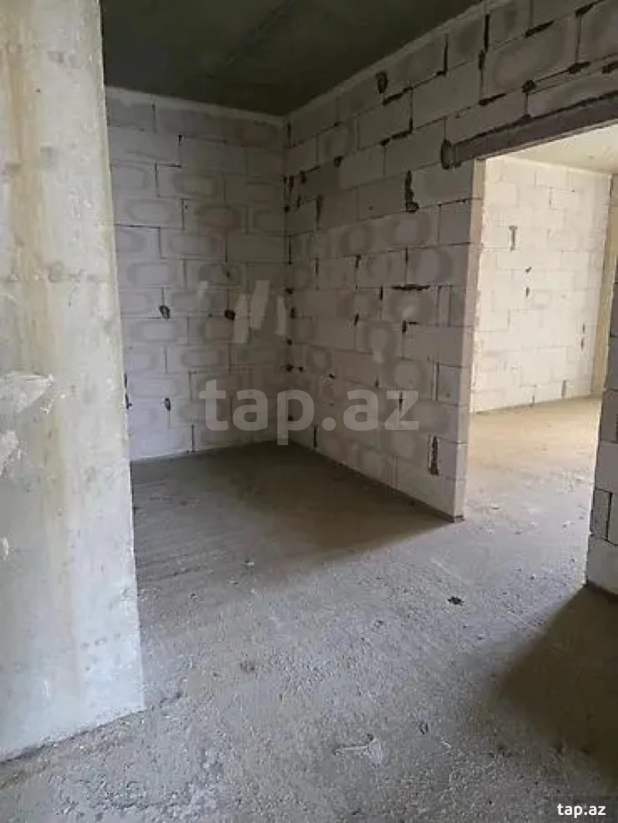 Satılır 2 otaqlı yeni tikili 98 m²