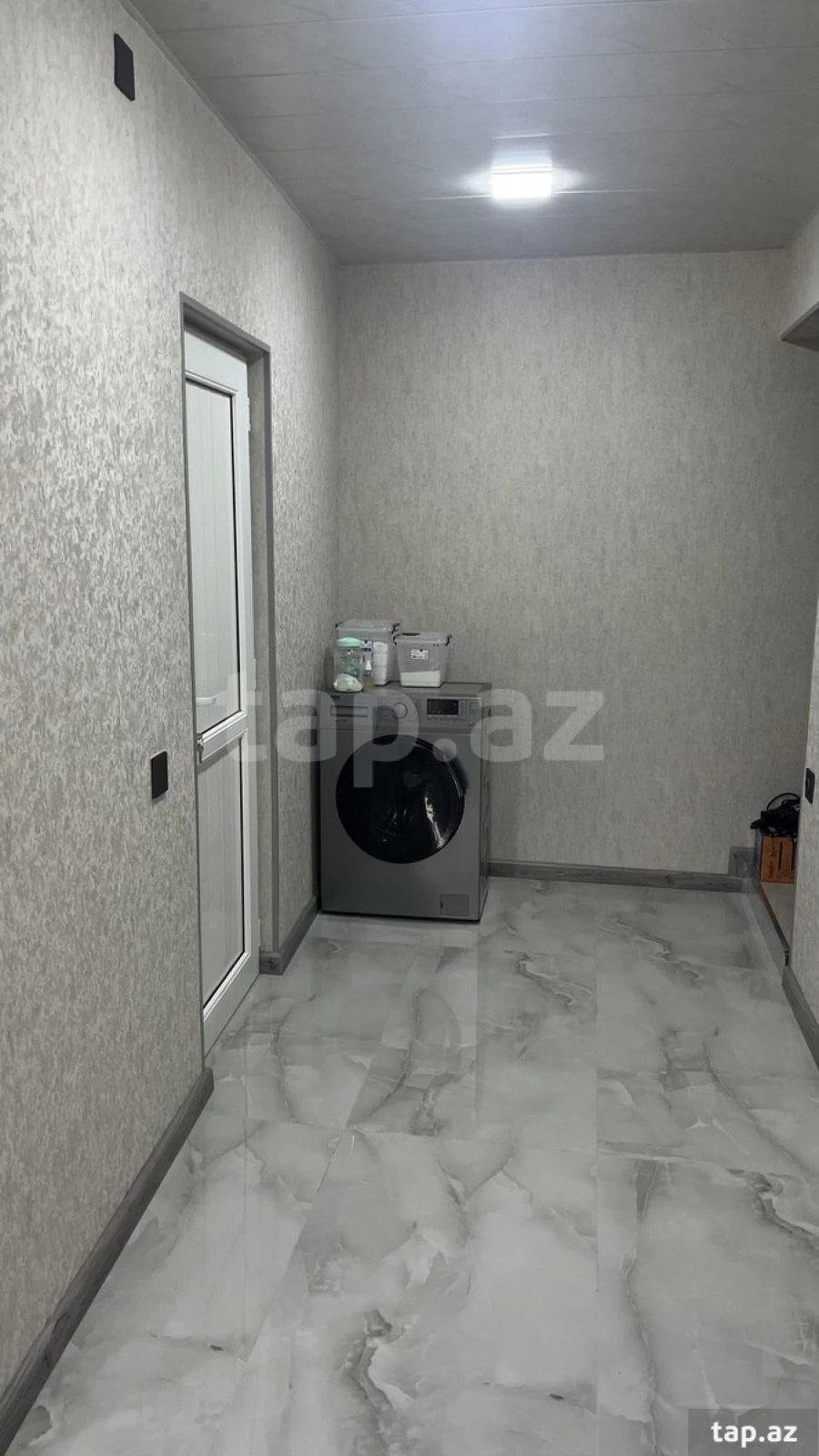 Satılır 5 otaqlı həyət evi