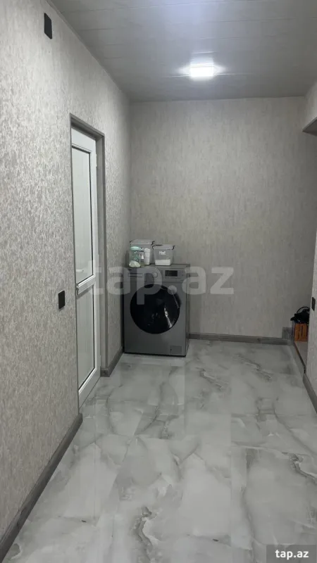 Satılır 5 otaqlı həyət evi