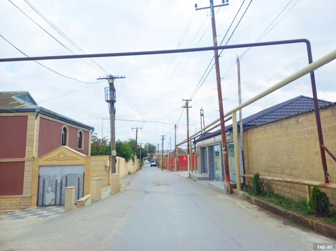 Satılır 3 otaqlı həyət evi