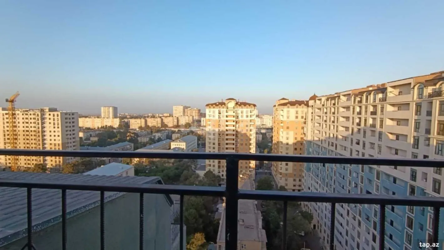 Satılır 2 otaqlı yeni tikili 103 m²