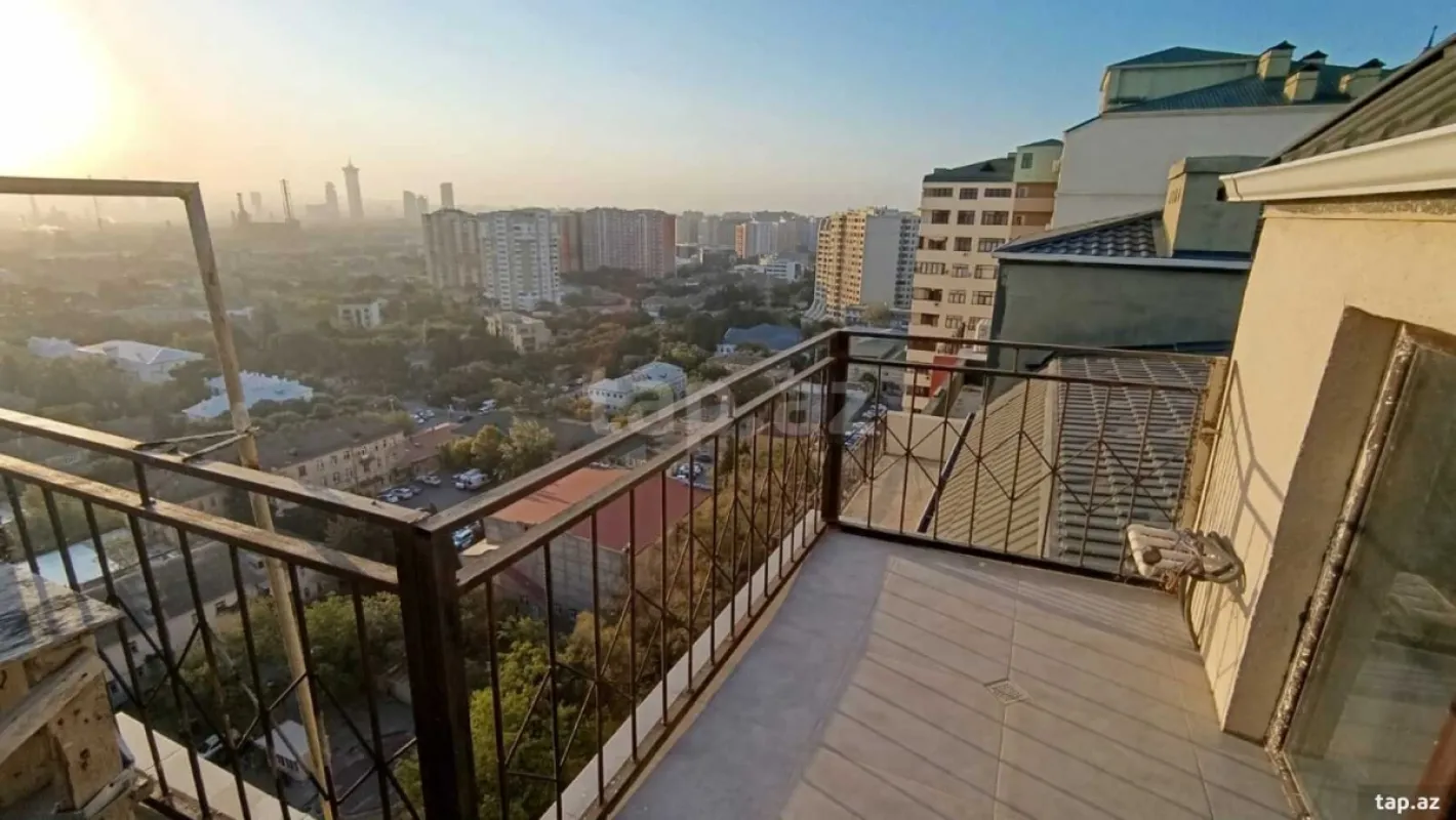 Satılır 2 otaqlı yeni tikili 103 m²