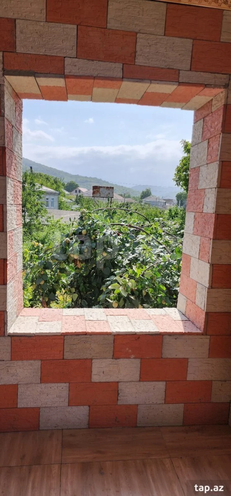 Kirayə verilir 4 otaqlı həyət evi