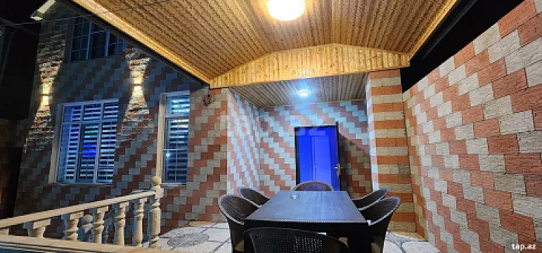 Kirayə verilir 4 otaqlı həyət evi