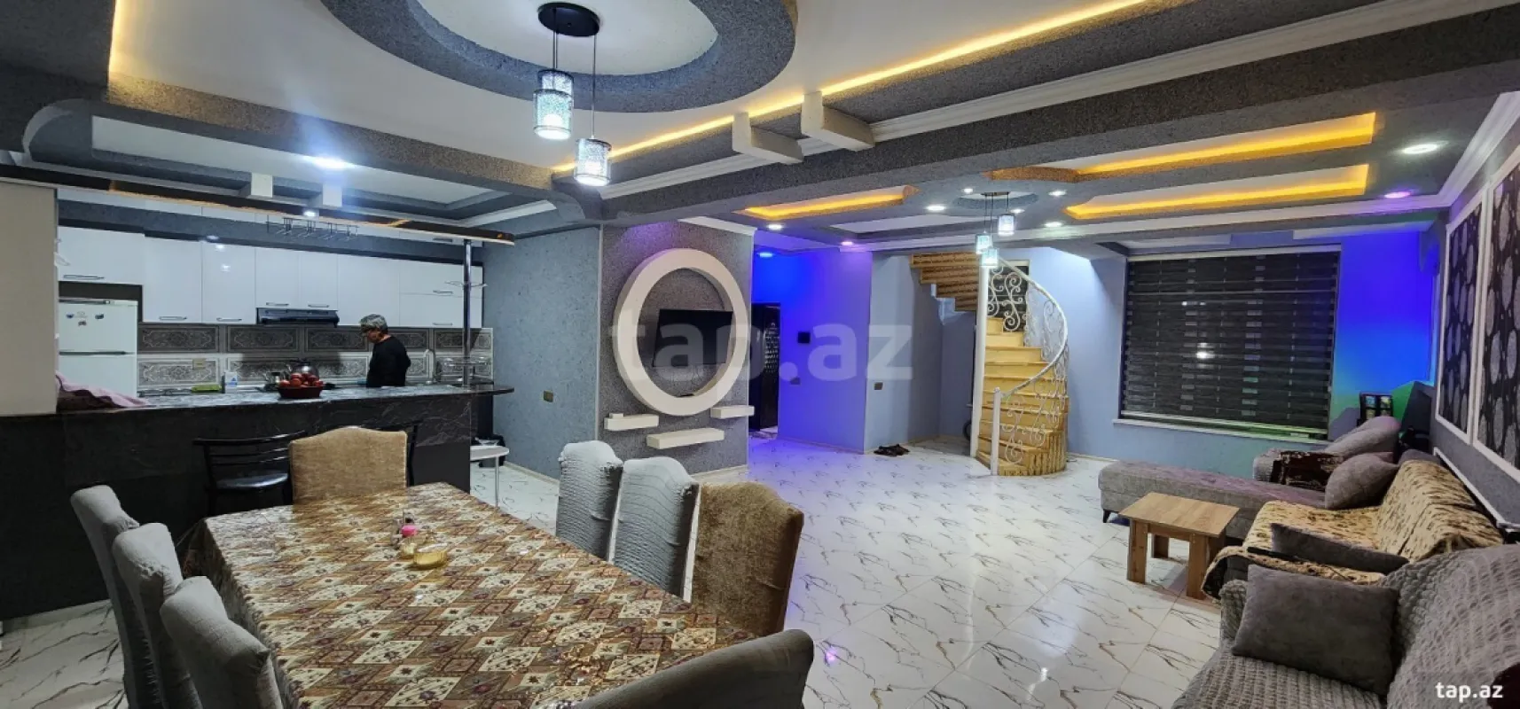 Kirayə verilir 4 otaqlı həyət evi