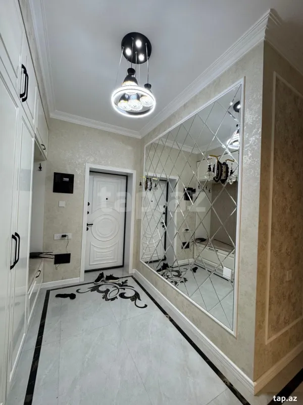 Kirayə verilir 3 otaqlı yeni tikili 110 m²