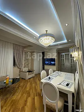 Kirayə verilir 3 otaqlı yeni tikili 110 m²