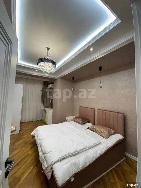 Kirayə verilir 3 otaqlı yeni tikili 110 m²