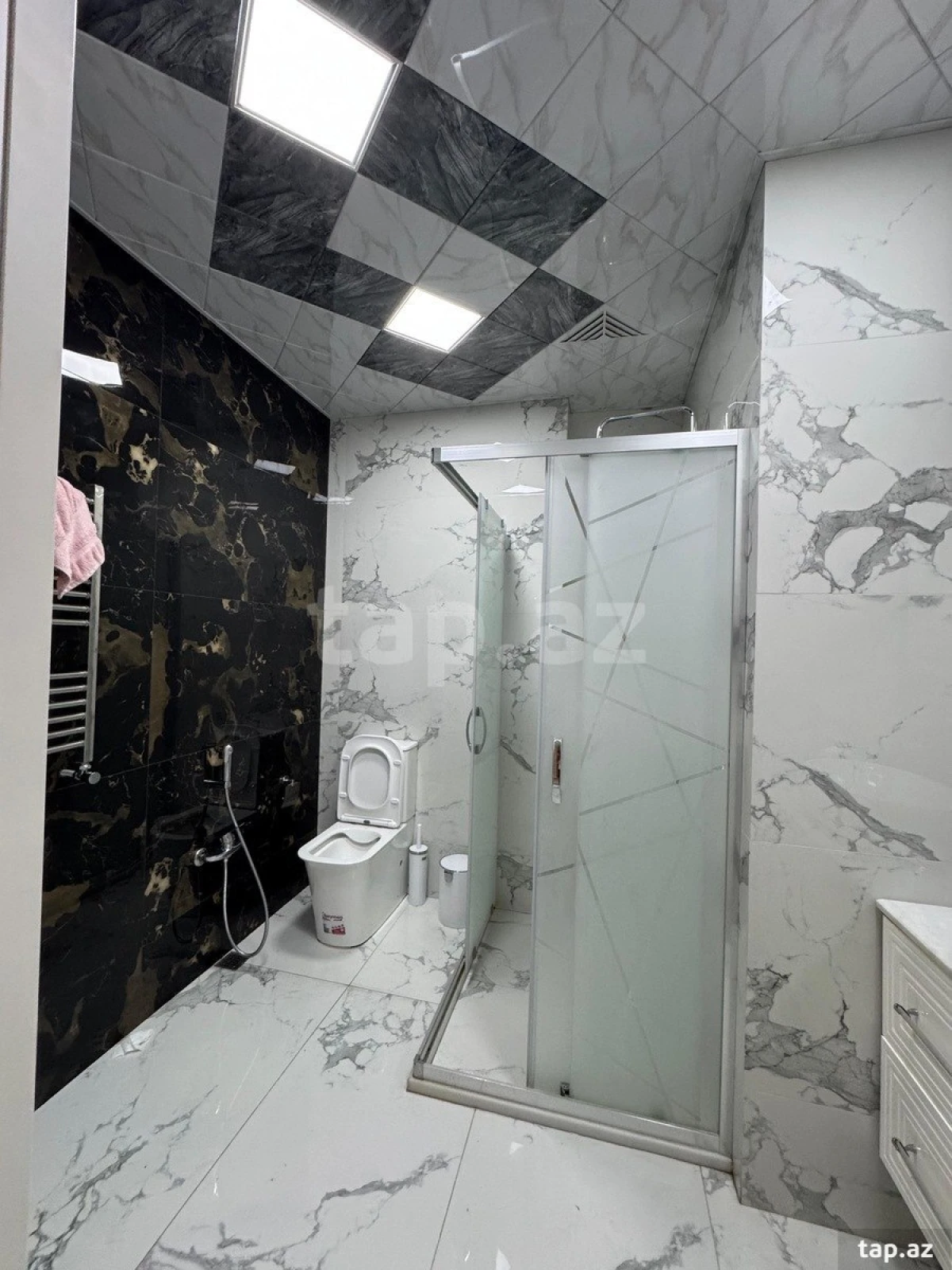 Kirayə verilir 3 otaqlı yeni tikili 110 m²