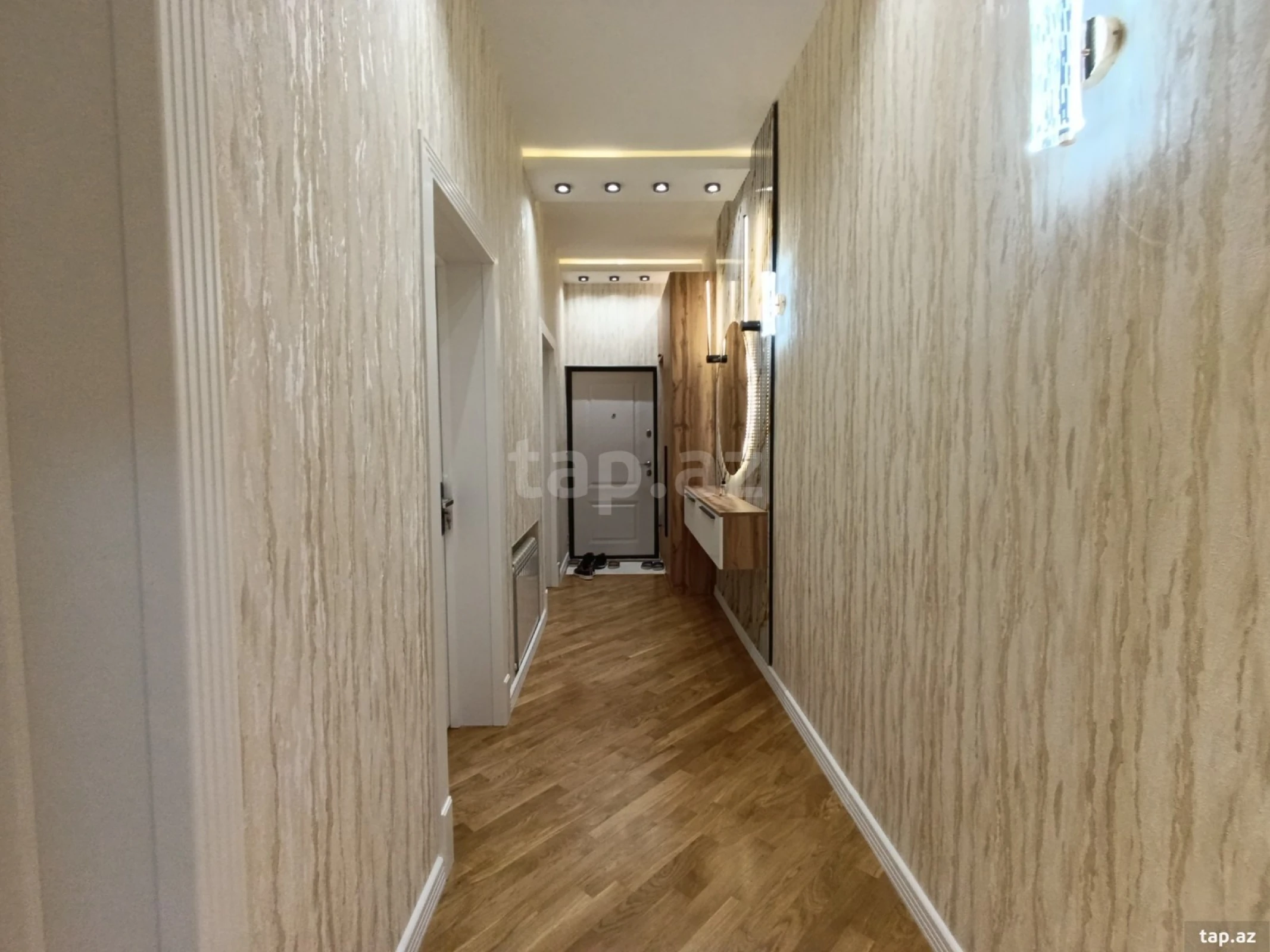 Satılır 2 otaqlı yeni tikili 88 m²