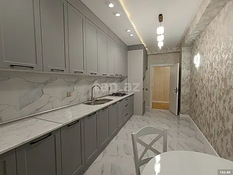 Satılır 2 otaqlı yeni tikili 88 m²