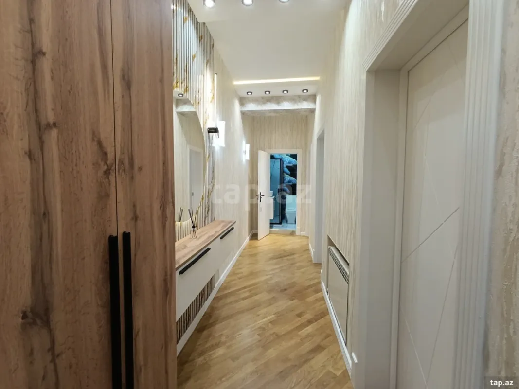 Satılır 2 otaqlı yeni tikili 88 m²