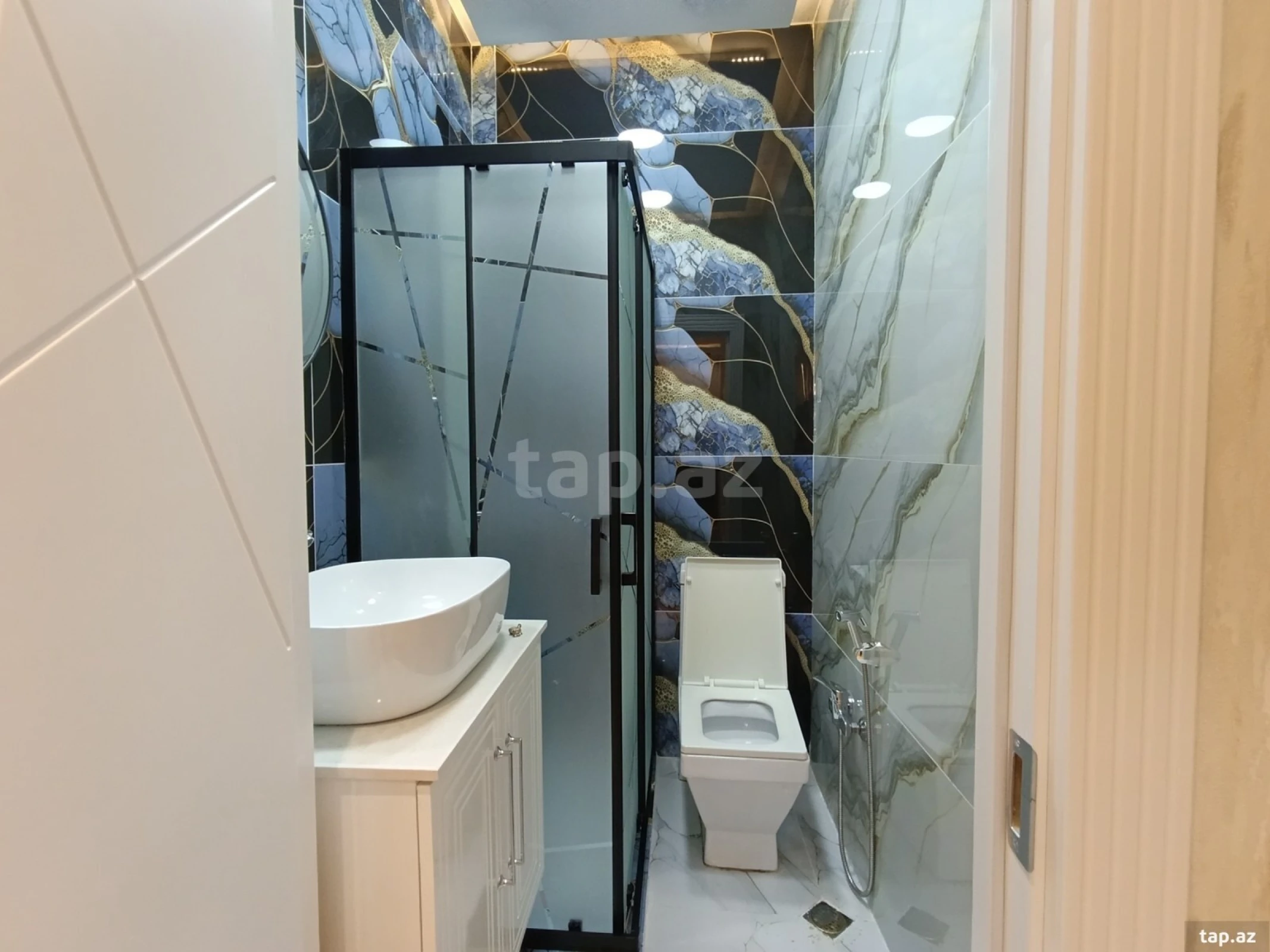 Satılır 2 otaqlı yeni tikili 88 m²