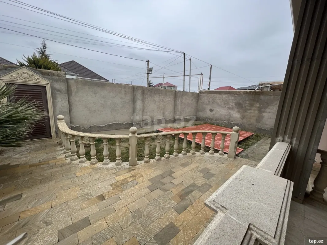 Satılır 3 otaqlı həyət evi