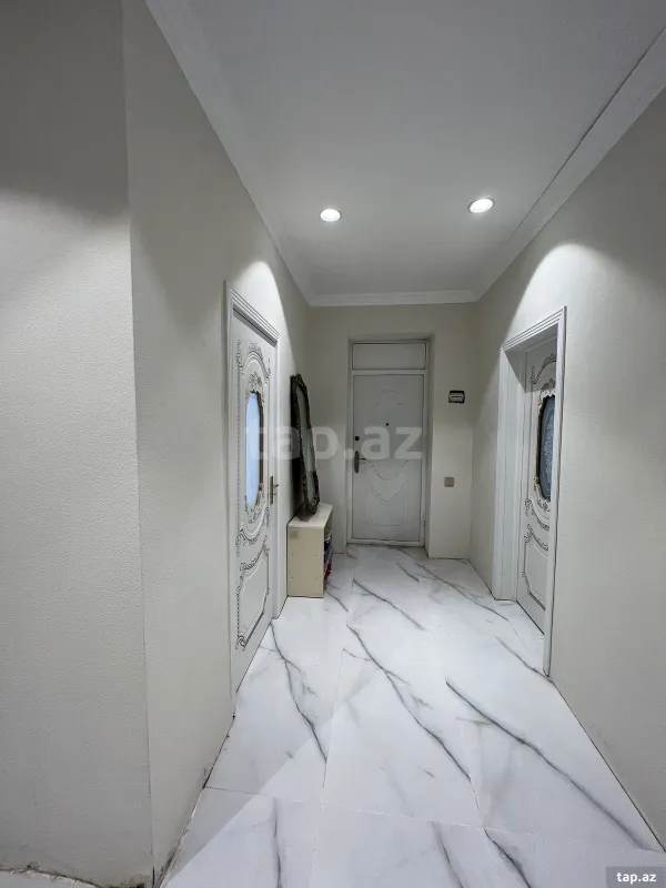 Satılır 3 otaqlı həyət evi