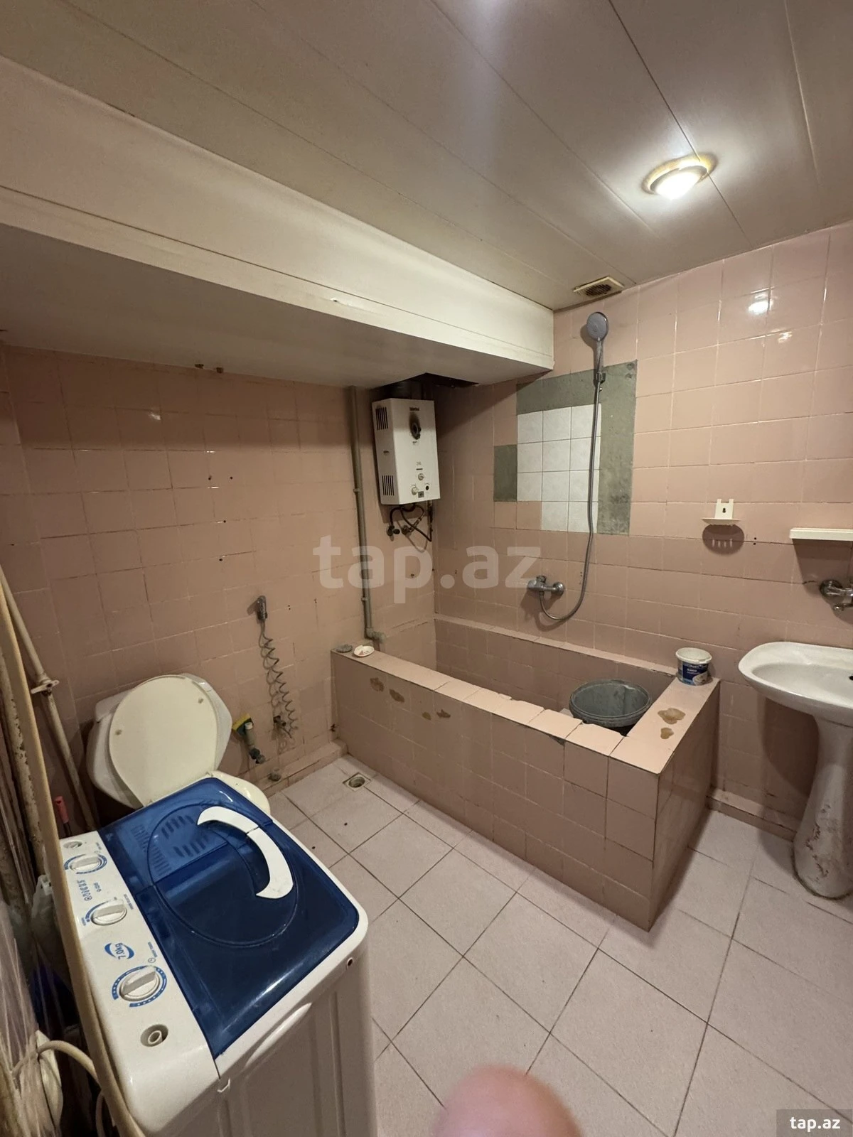 Kirayə verilir 2 otaqlı mənzil 56 m²