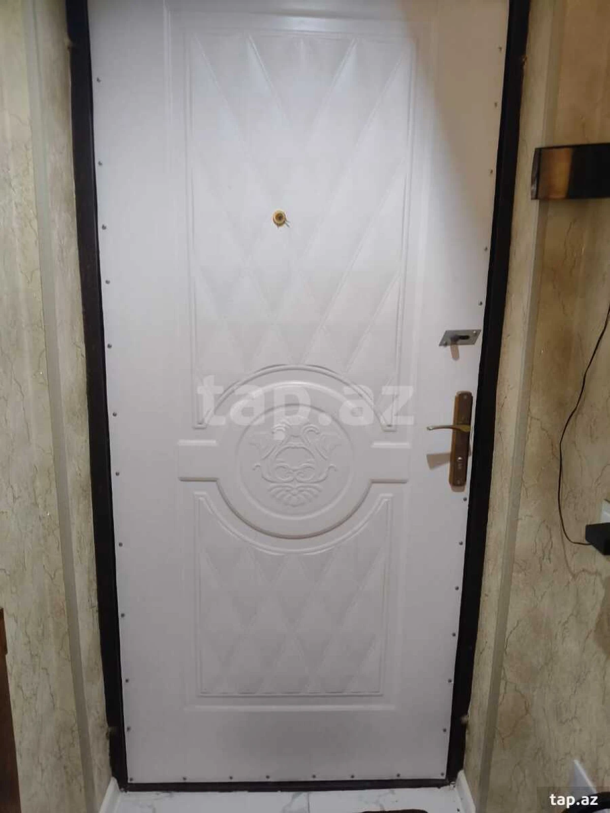 Satılır 1 otaqlı yeni tikili 30 m²