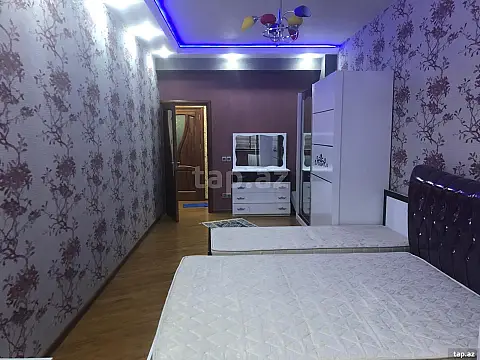 Kirayə verilir 2 otaqlı yeni tikili 85 m²