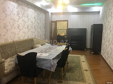 Kirayə verilir 2 otaqlı yeni tikili 85 m²