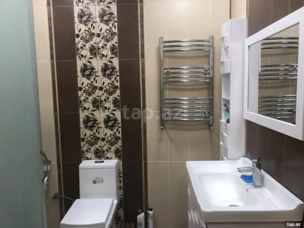 Kirayə verilir 2 otaqlı yeni tikili 85 m²
