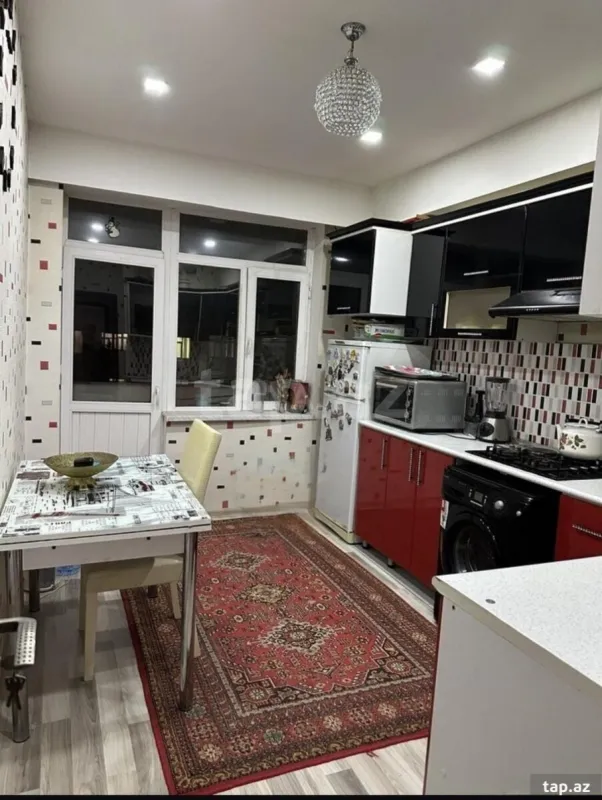 Kirayə verilir 3 otaqlı yeni tikili 95 m²