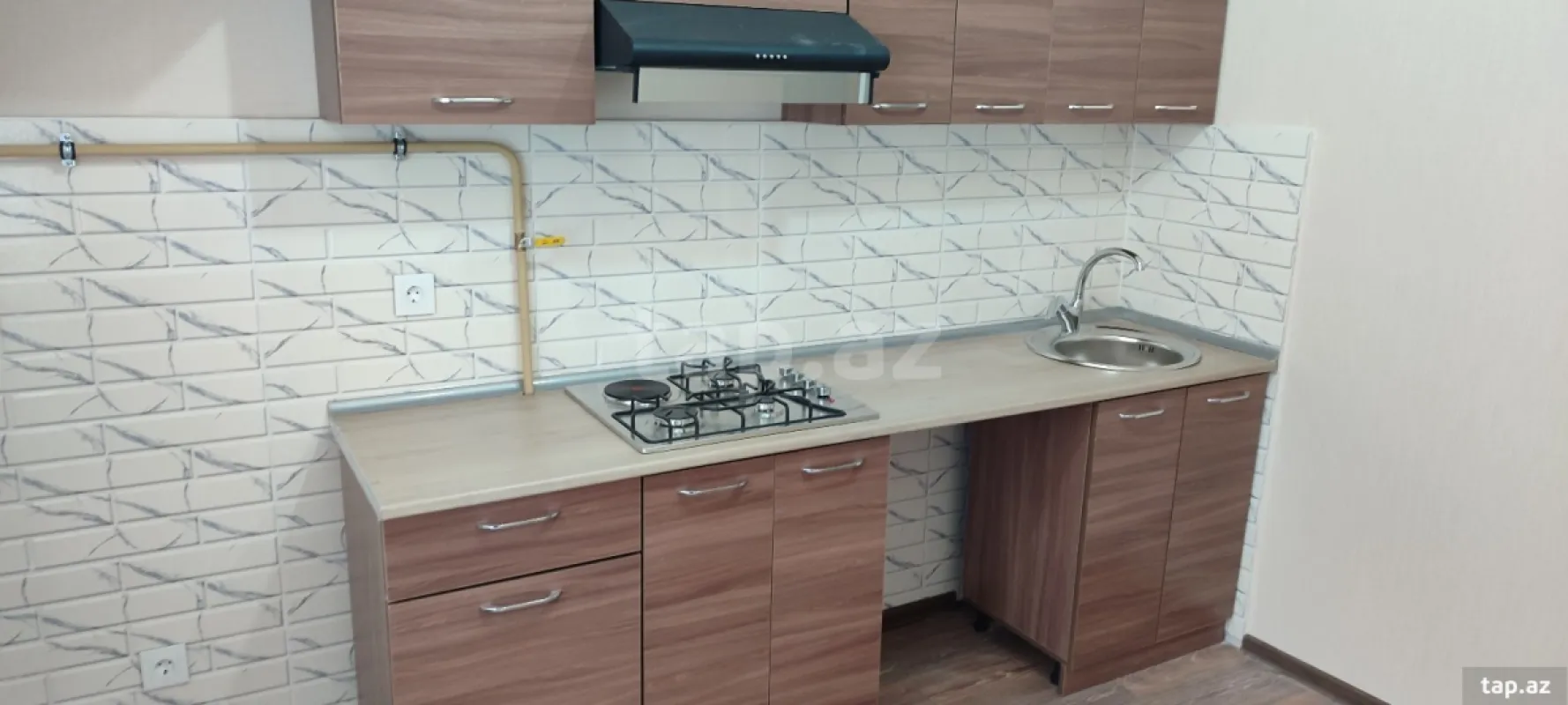 Kirayə verilir 4 otaqlı yeni tikili 99 m²