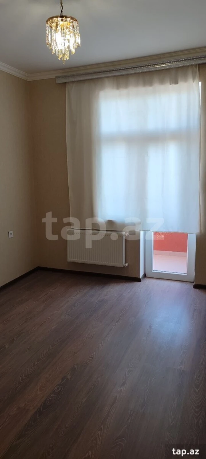 Kirayə verilir 4 otaqlı yeni tikili 99 m²